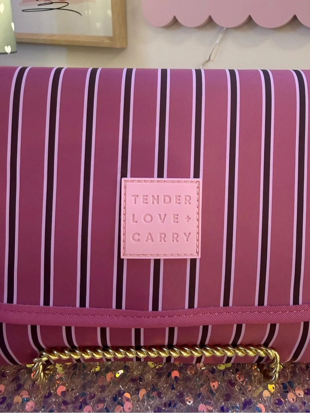 NWT Tender Love + Carry Hanging Roll-Up Toiletry Bag in Pink Striped Pattern